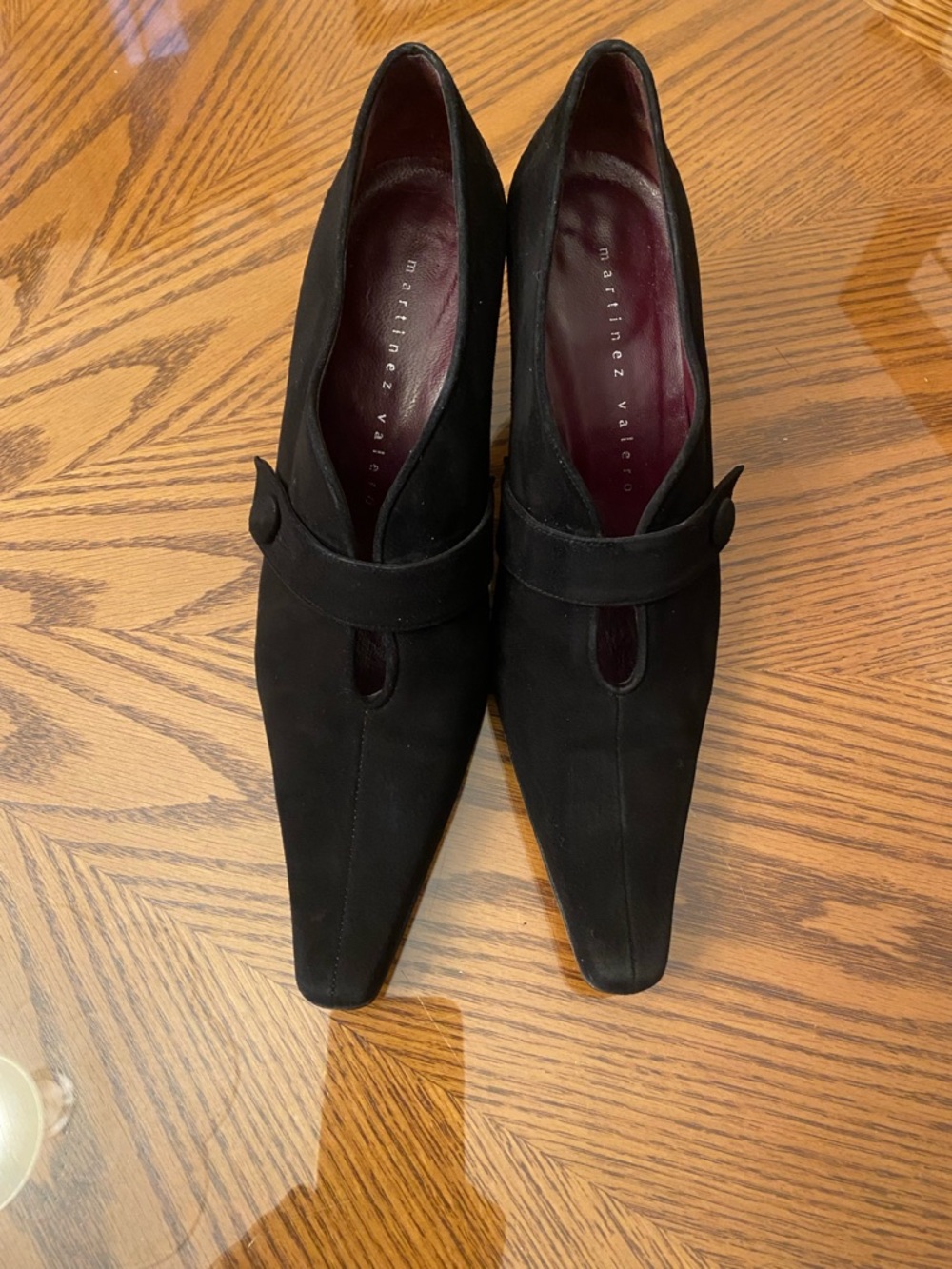 Martinez Valero Black Pointed-Toe Heels
